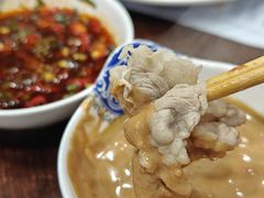 -楼外楼大刀肉传统火锅居(幸福街店)