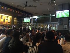 等位区-haxnbauer海森堡德国餐厅(深圳coco店)