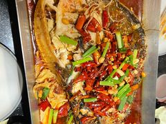 -鸣记脆皮烤鱼·海鲜烤鱼(亿合城店)