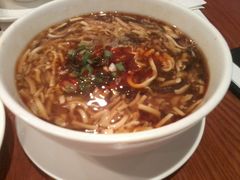 台式酸辣汤-鼎泰丰(新港中心店)