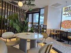 -必胜客(WOW中央公园店)