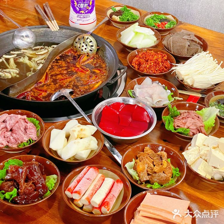 在闹市区的宝藏重庆火锅店怎么能不来