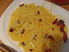 -严记小天府酸菜鱼(西四路店)