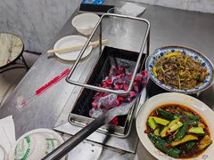 -老广烧烤(骆驼山康馨园店)