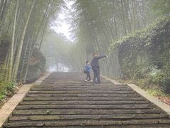 -达蓬山旅游度假区