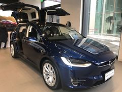 -TESLA 特斯拉(上海太古汇体验店)