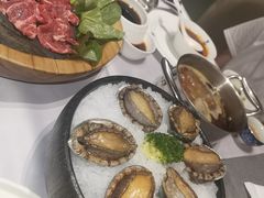 -红鼎豆捞·非遗鲍皇汤火锅(宝丰路店)