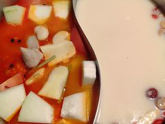 -尚尚仙·酸汤猪手·猪肚鸡火锅(华联万柳购物中心店)