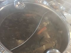 -憨铁匠老火锅(龙岗万科里店)