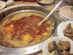 -城墙拐拐火锅(三峡广场黑金冠店)