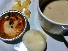 奶油蘑菇汤-好伦哥比萨烤肉自助(昌平航母店)