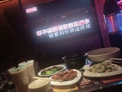 -好乐迪(张扬路八佰伴店)