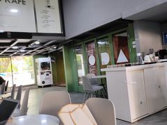 -ADO KAFE(大学城店)