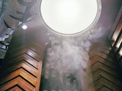 -左庭右院鲜牛肉火锅(金山万达店)
