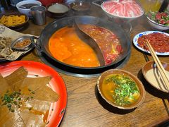 -萍姐火锅·公路夜市(武汉首店)