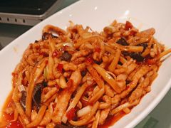 -辛香味烧鱼馆·非遗技艺·排骨红烧肉(光谷医药园店)