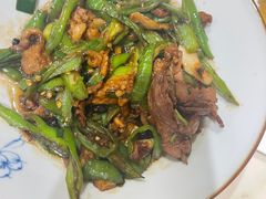 -雍沪里·沪湘融合菜( 康桥店)