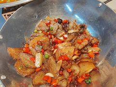 -三湘四水正宗湘菜(君峰路店)