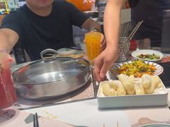 -黄记煌三汁焖锅(新佳丽江汉路店)