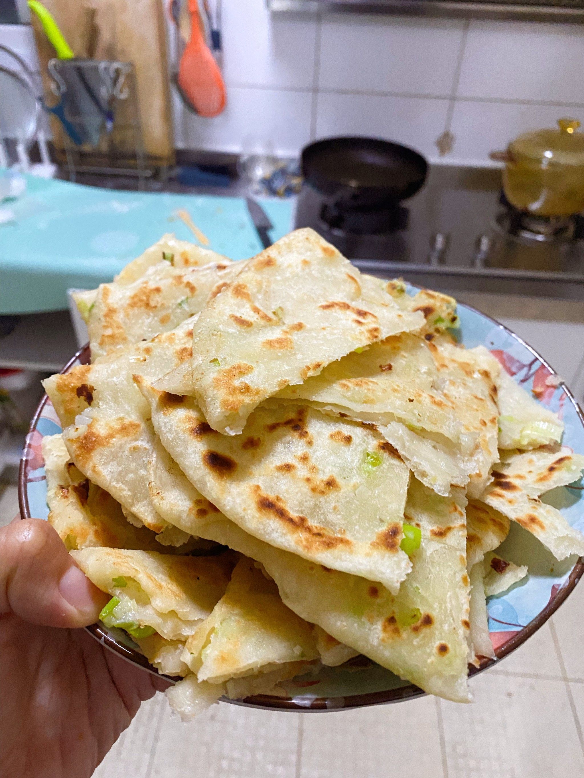 家常美食:油酥葱油饼