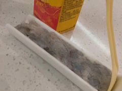 -龍歌自助小火锅(市南金茂湾店)