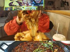 -鸿顺老铁锅美蛙鱼府(解放碑店)