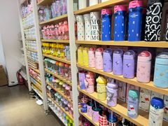-名创优品(万达广场河东店)