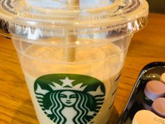 脱脂低咖啡因冰拿铁-星巴克(锦州太阳广场店)