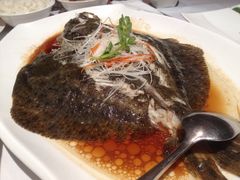 清蒸多宝鱼-铜锣湾·有麝自然香(重庆新天地店)