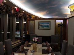 包厢-黄金海景大酒店-旋转餐厅