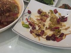 -秦扬居特色菜馆(上王村)