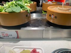 -龍歌自助小火锅(市南金茂湾店)