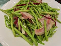 清炒泥蒿-亢龙太子酒轩(东湖店)