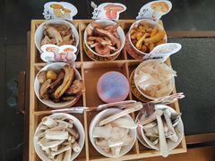 -菌自由丨野生菌火锅特色庭院餐厅(丽江古城店)