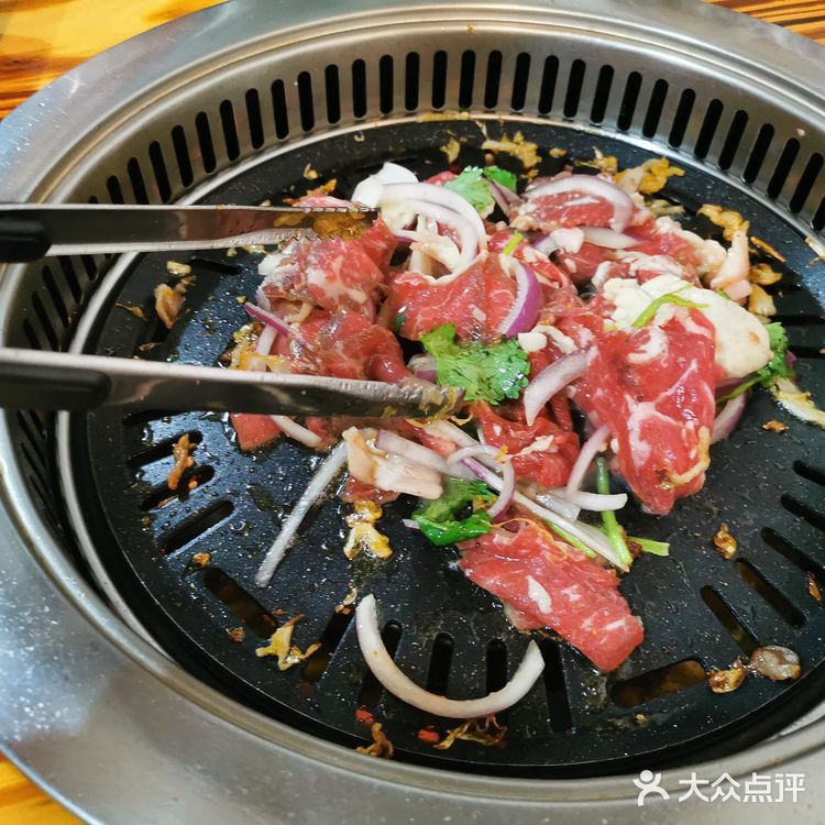 厦门的“齐齐哈尔烤肉店”