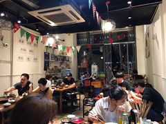 大堂-周幺妹重庆老火锅(银泰城总店)