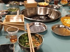 -鸿顺老铁锅美蛙鱼府(解放碑店)