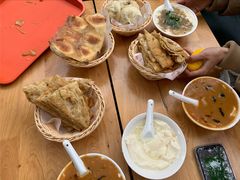 -方中山胡辣汤(成都首店)