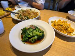 -关东小磨东北菜(上海长风大悦城店)