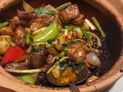 -八府香鸭·啫啫煲(华山路店)