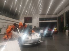 -TESLA 特斯拉(北京南四环中路特斯拉中心)