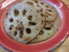 -老三样·美食研究中心(世贸路店)