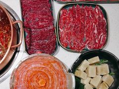 -牛村来人潮汕牛肉火锅(西单店)