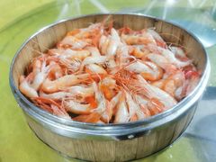 白灼河虾-菠菜美食