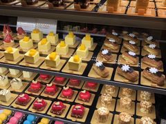 -半岛翡丽海鲜自助餐厅(观风亭店)