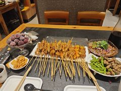 -卞二小串·鹤岗烧烤·坑烤(永定路店)