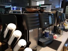 -瑞幸咖啡(人民路店)