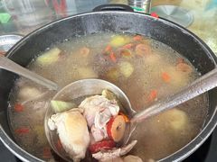 -盛得农家美食·无花果浸鸡·古法烧鸡·竹筒饭(白水寨森林海店)