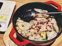 红胡椒焗鱼片-小大董·烤鸭(凤凰汇店)