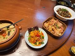 -老滇山寨•云南特色菜•地方菜•民族风情歌舞表演(金碧店)